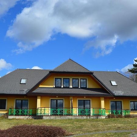 Camping v Ráji - Palda Rovensko pod Troskami Bagian luar foto