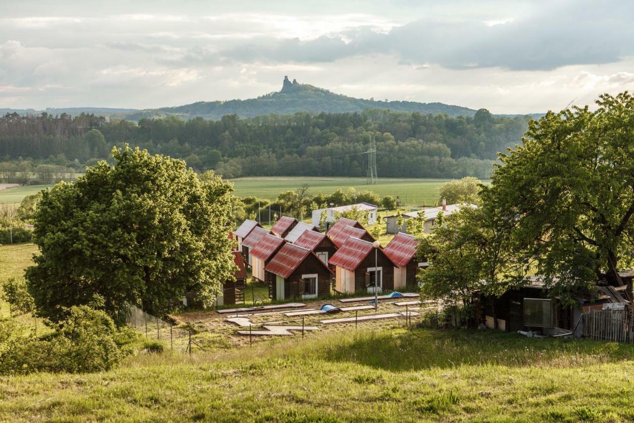 Camping v Ráji - Palda Hotel Rovensko pod Troskami Bagian luar foto